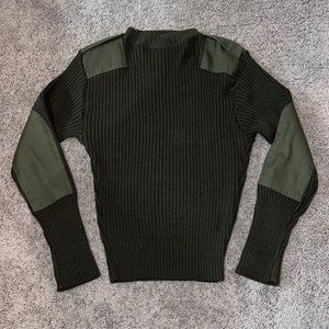 DSCP 100% Wool Military Pullover Sweater Valor Collection Elbow Patches Size 40